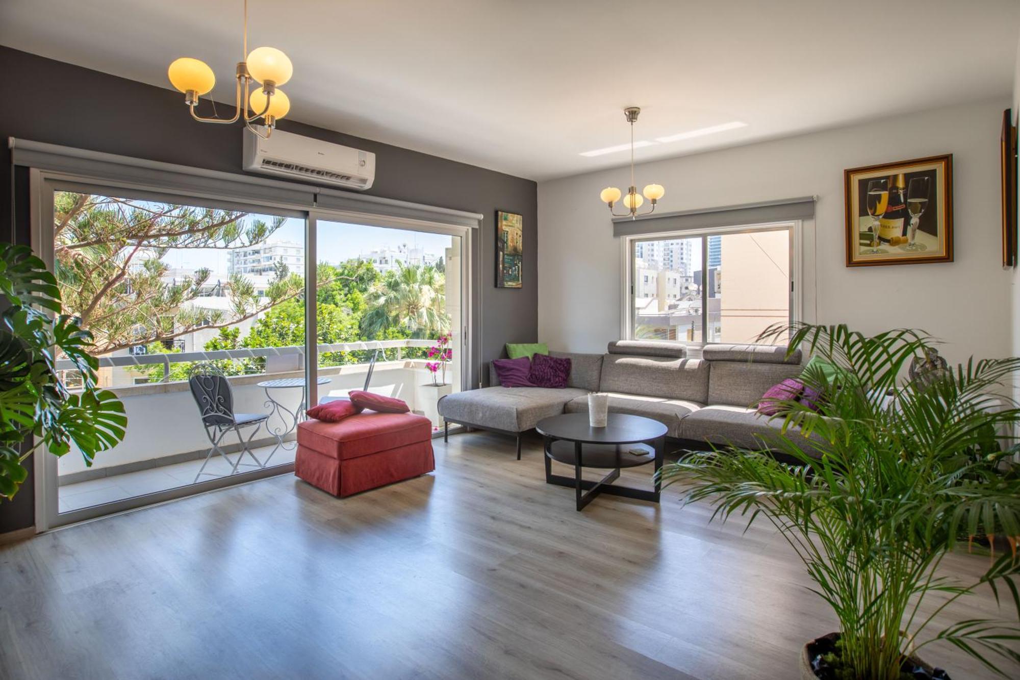 Neapolis Residence Spacious Quiet Near Beach Limassol Exterior foto